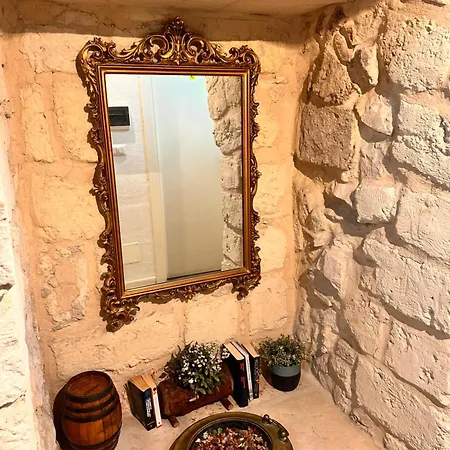 Sister Residence Rooms فندق مبيت وإفطار 3*